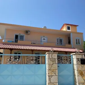 Garden Pensiune Ksamil